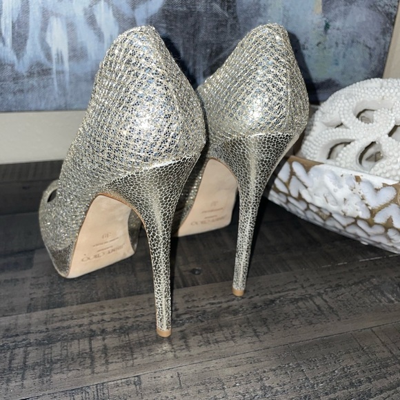 Jimmy Choo Glitter Fabric Champagne Crown Pumps - Picture 4 of 10